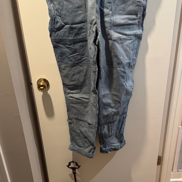 Duluth Trading Co Women’s Blue Denim Stripe Overalls - Picture 3 of 4